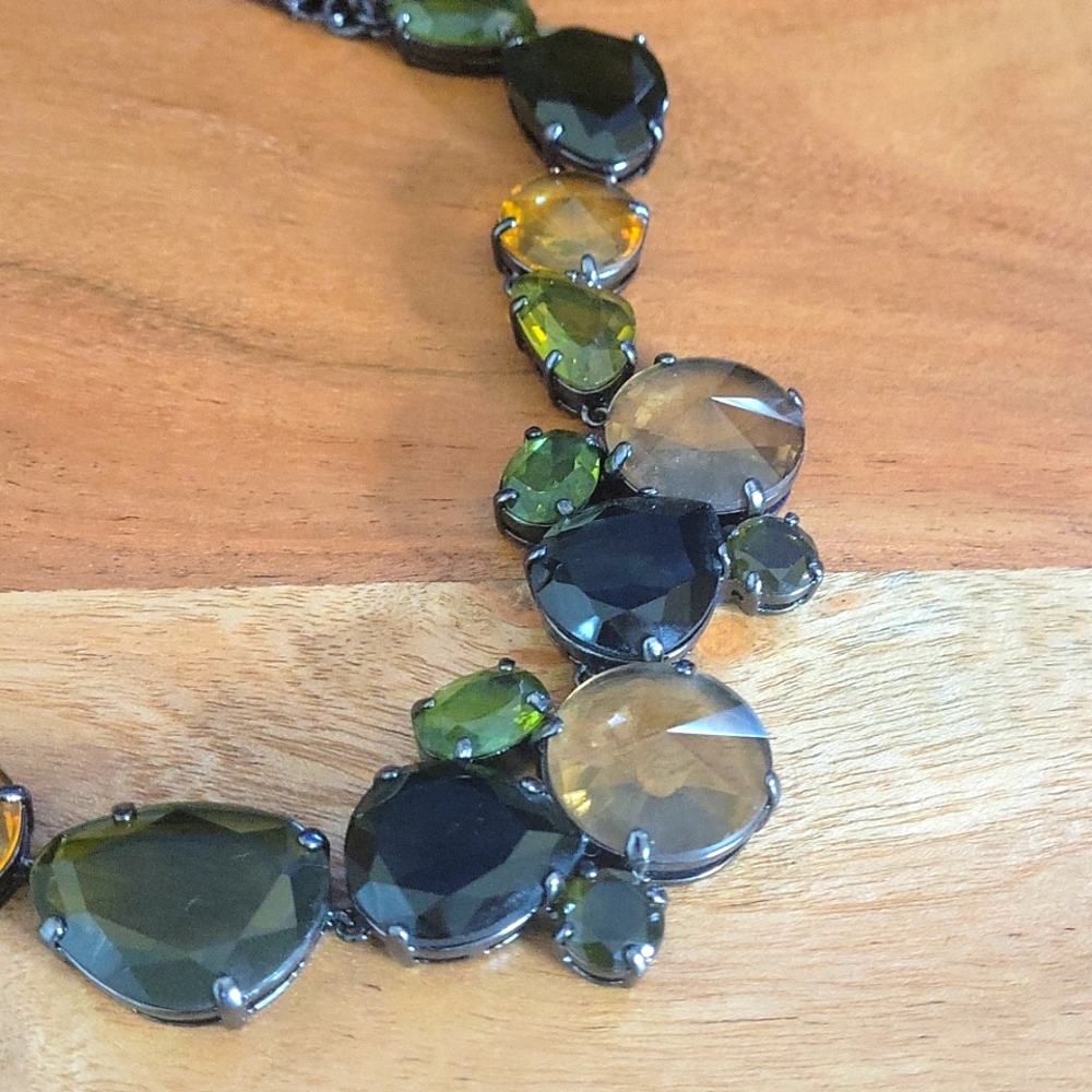 Necklace - Picture 2 of 2